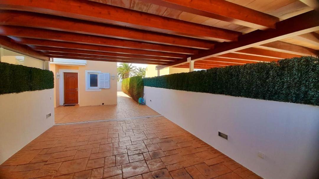 Villa Lorena Sa Caleta Exterior photo